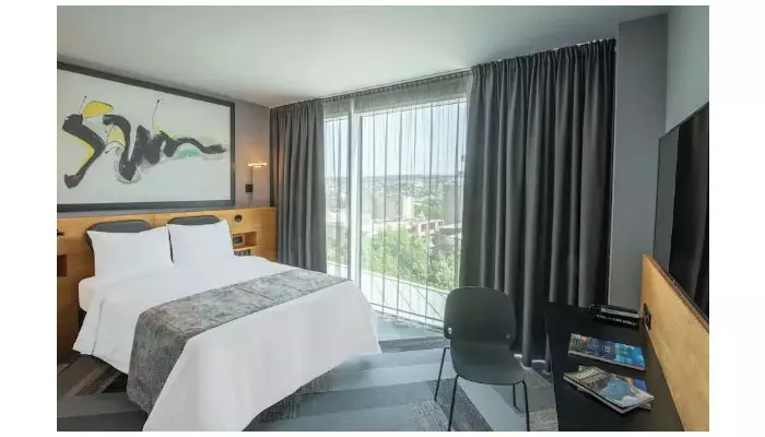 هتل رادیوس تفلیس